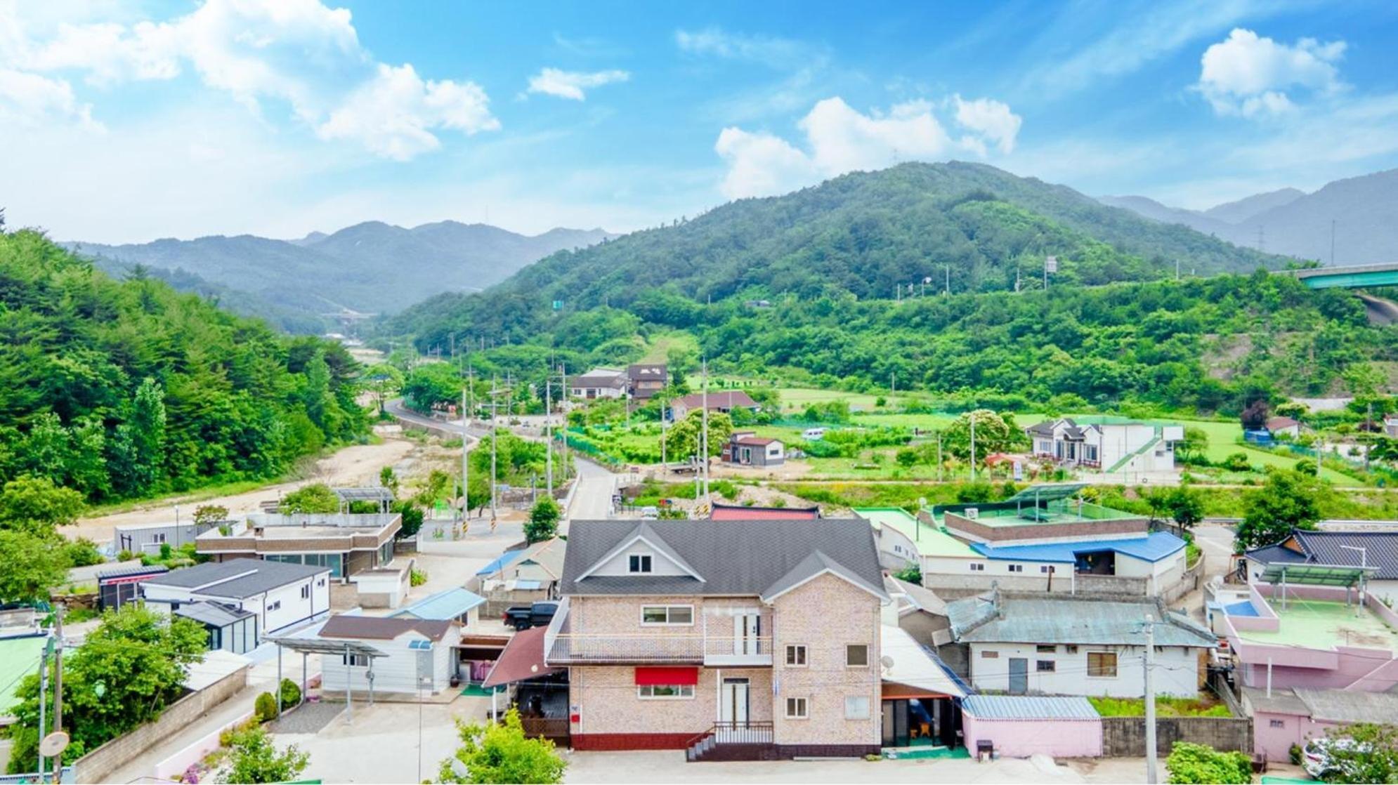 Samcheok Dasarang Pension 外观 照片